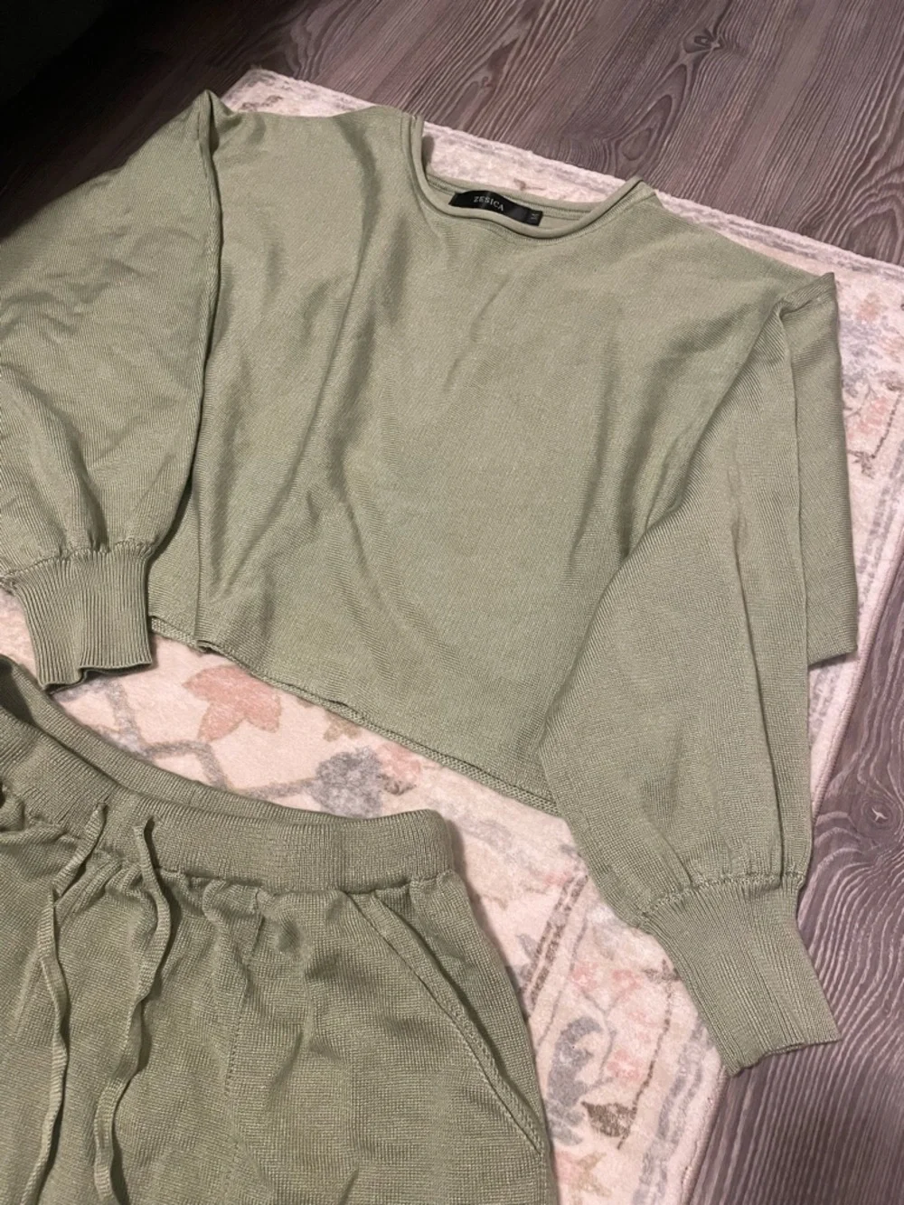 Green Matching Shorts and Sweater Set